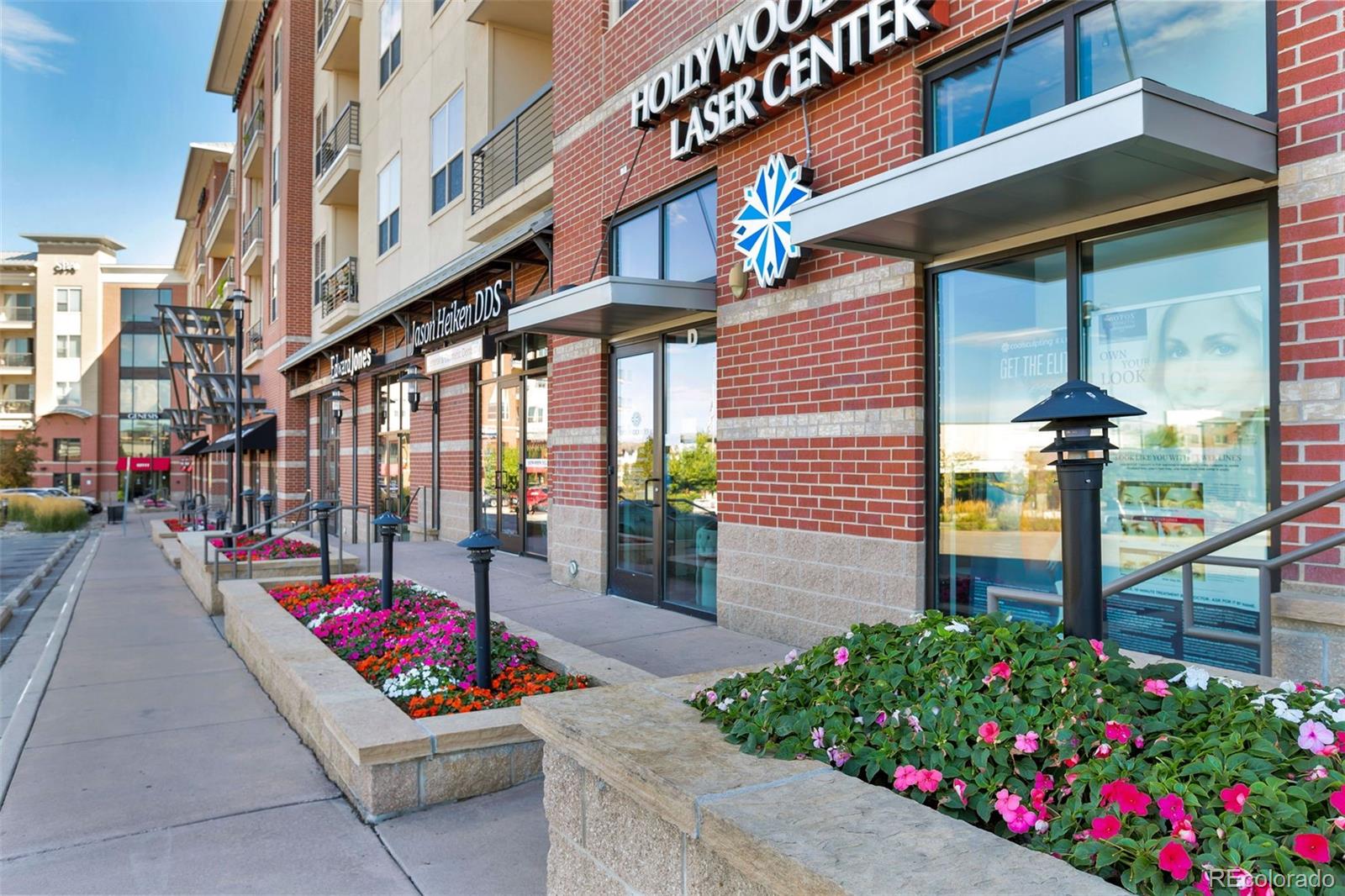 10111 Inverness Main Street, Unit 301 Englewood, CO 80112 - Photo 21 of 28 a view of street with sitting area