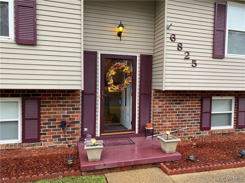 6825 Philbrook Road North Chesterfield, VA 23234 - Photo 3 of 46 Gallery Image 3