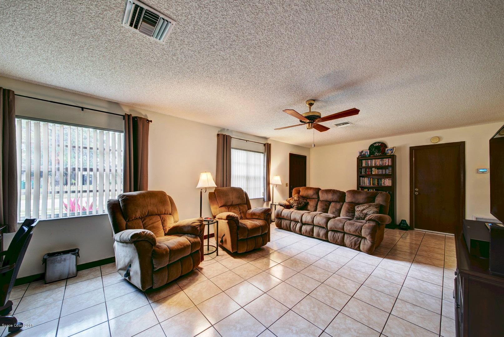 3632 Longbow Road Cocoa, FL 32926 - Photo 12 of 29 E-Living Room view2