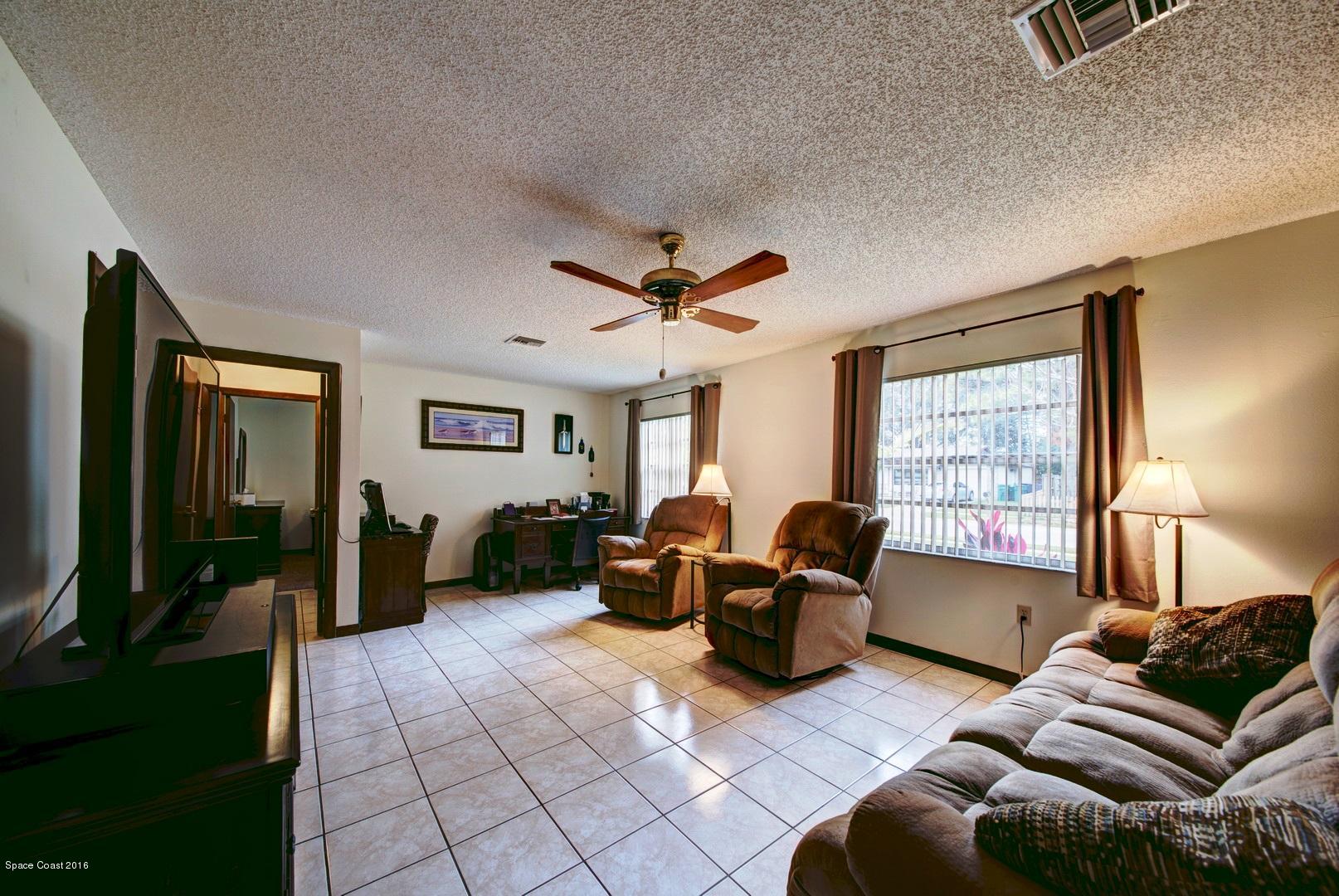 3632 Longbow Road Cocoa, FL 32926 - Photo 13 of 29 E-Living Room