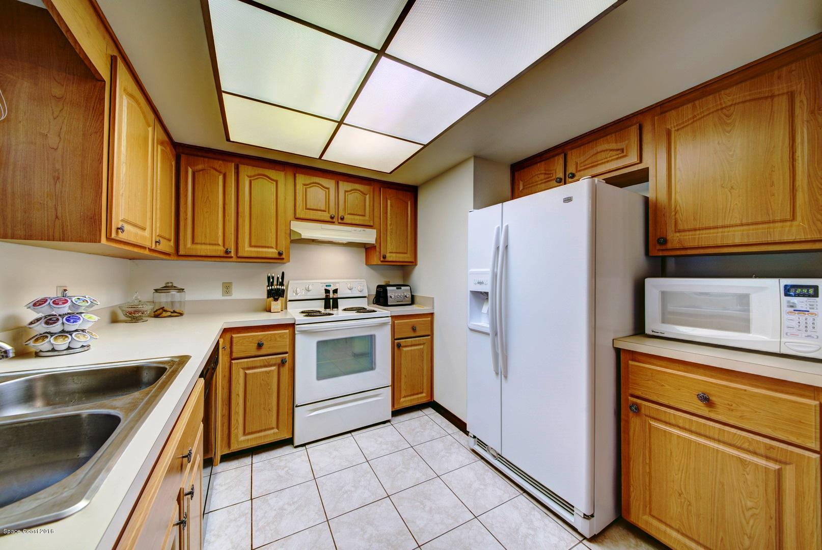 3632 Longbow Road Cocoa, FL 32926 - Photo 14 of 29 F -Kitchen view2