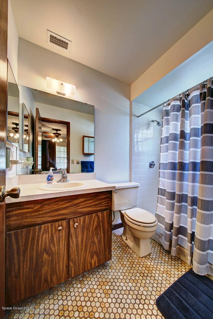 3632 Longbow Road Cocoa, FL 32926 - Photo 18 of 29 G-Master Bathroom