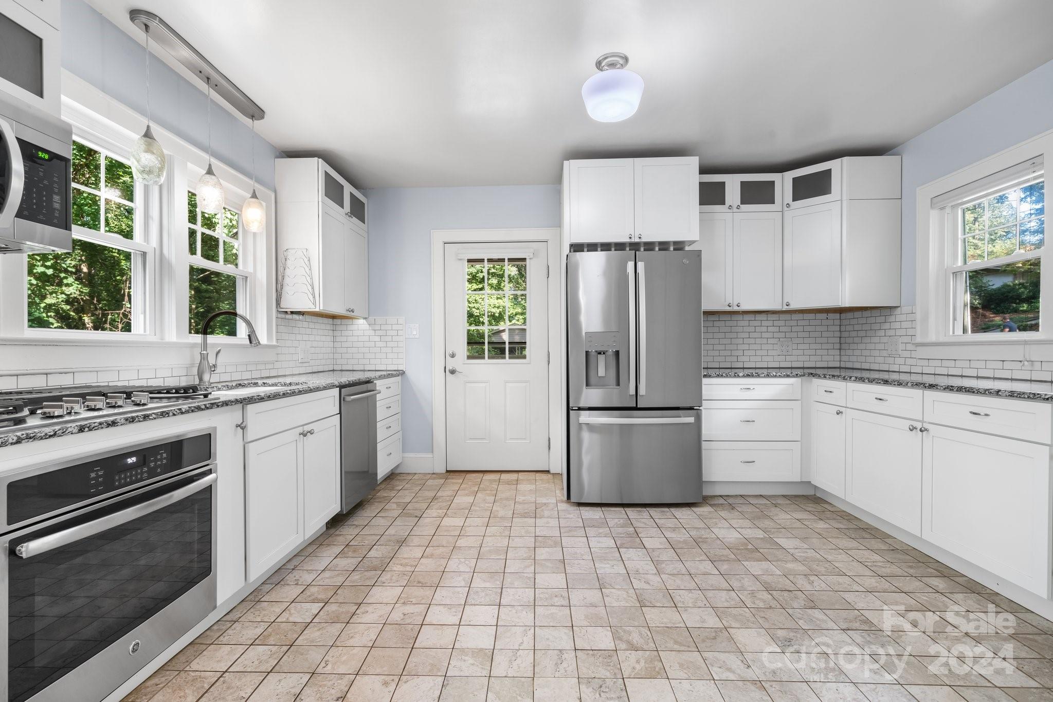 307 Walton Road Morganton, NC 28655 - Photo 14 of 37 Gallery Image 14