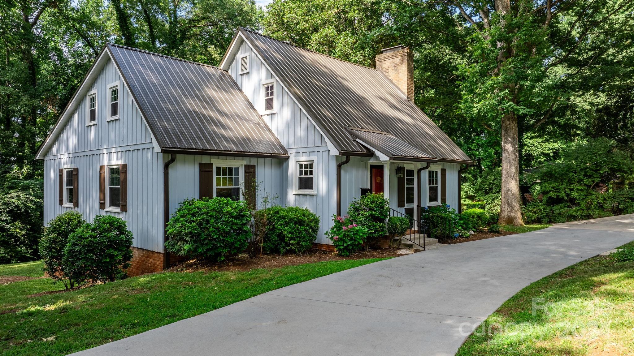 307 Walton Road Morganton, NC 28655 - Photo 2 of 37 Gallery Image 2