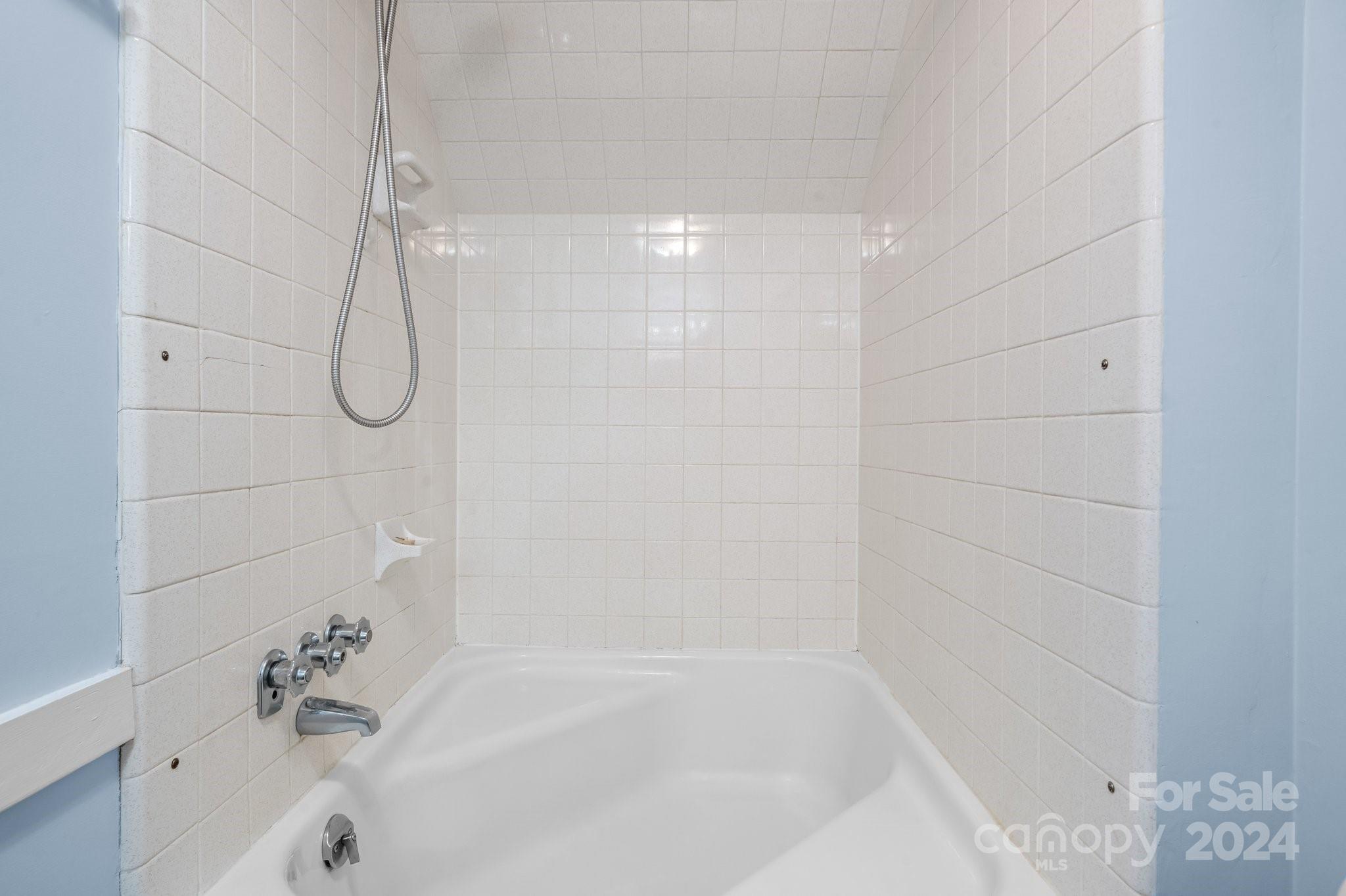 307 Walton Road Morganton, NC 28655 - Photo 31 of 37 Gallery Image 31