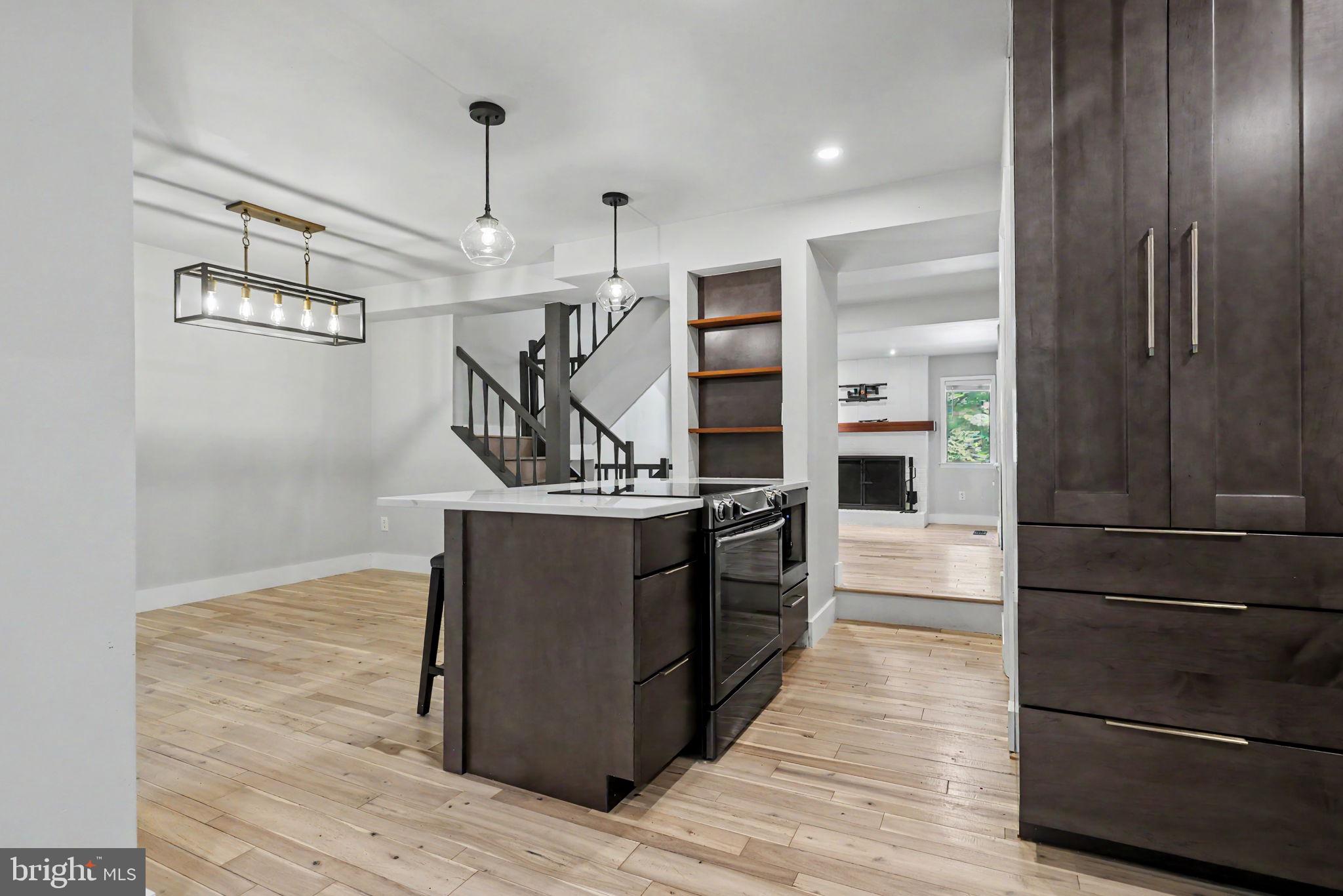 2105 Glencourse Lane Reston, VA 20191 - Photo 12 of 74