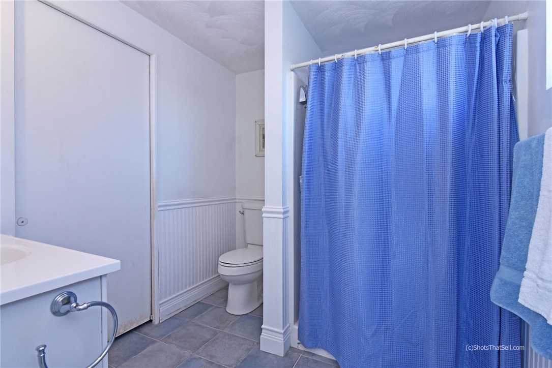 13 Basin Road Narragansett, RI 02882 - Photo 25 of 27 Gallery Image 25