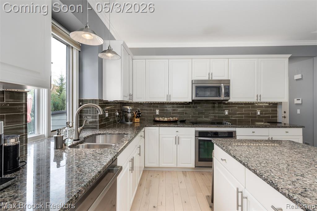 1440 Otter Drive Rochester, MI 48306 - Photo 20 of 71