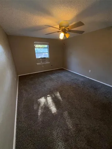 $2,300 | 4604 Andalusia Trail, Arlington, TX 76017