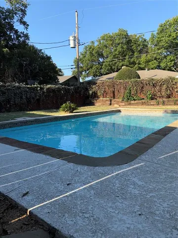 $2,300 | 4604 Andalusia Trail, Arlington, TX 76017