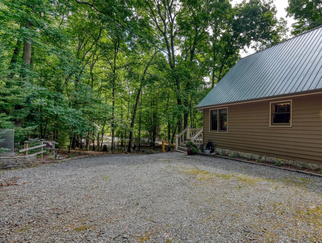 121 Laurel Ridge Morganton, GA 30560 - Photo 39 of 53
