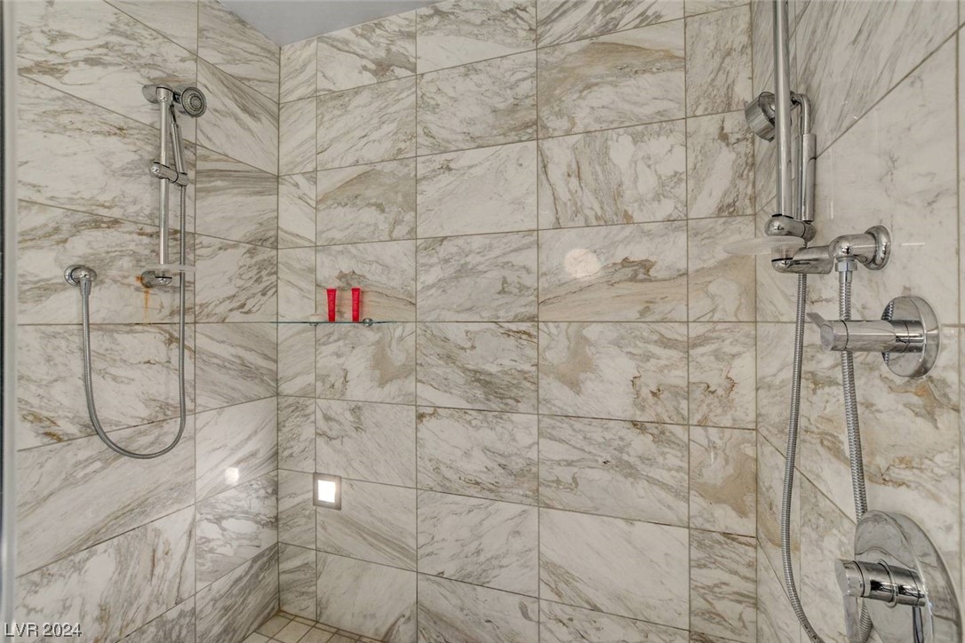 4381 West Flamingo Road, Unit 2221 Las Vegas, NV 89103 - Photo 10 of 27