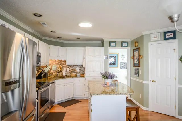 $290,000 | 9086 Delancey Circle, North Charleston, SC 29406