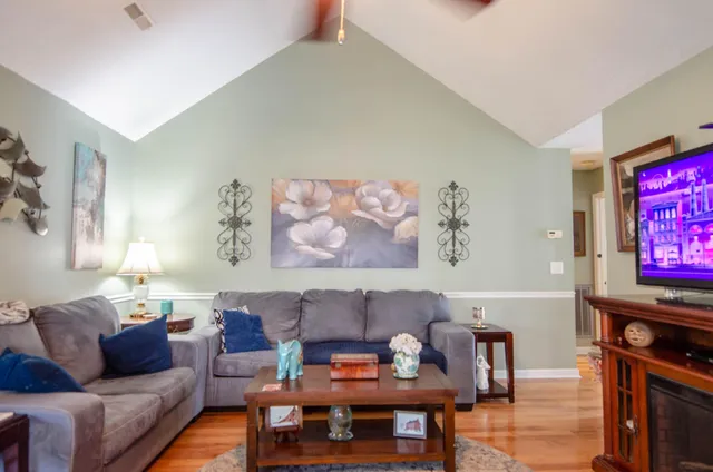 $290,000 | 9086 Delancey Circle, North Charleston, SC 29406