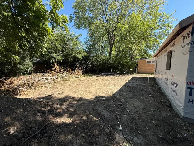 $209,900 | 1106 Mitchem Drive, Urbana, IL 61801