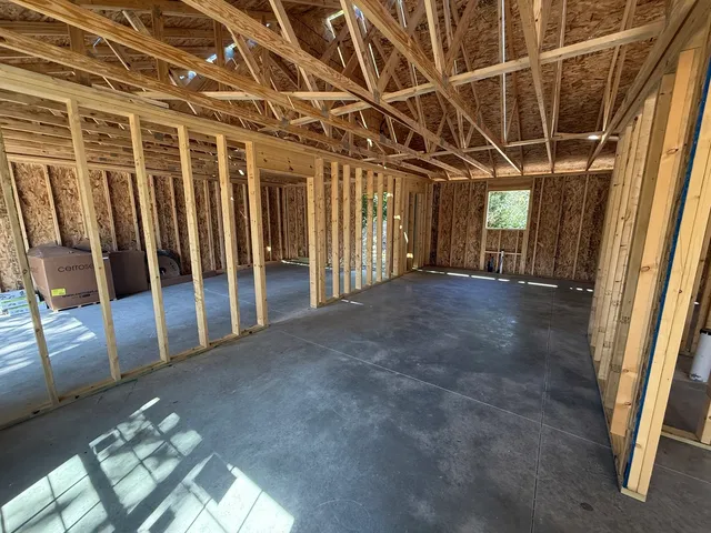 $209,900 | 1106 Mitchem Drive, Urbana, IL 61801