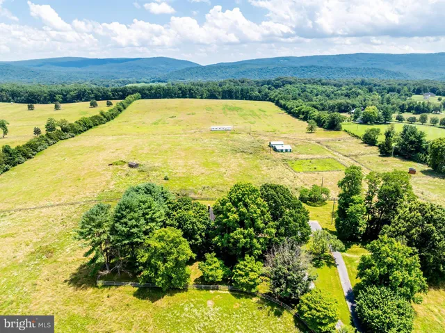 $1,500,000 | 367 Kennel Road, Boyce, VA 22620