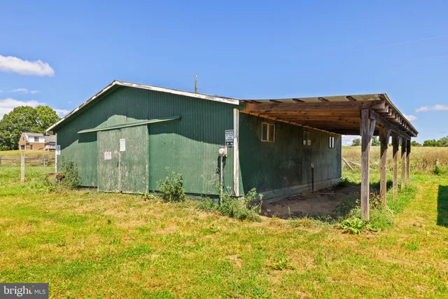 $1,500,000 | 367 Kennel Road, Boyce, VA 22620