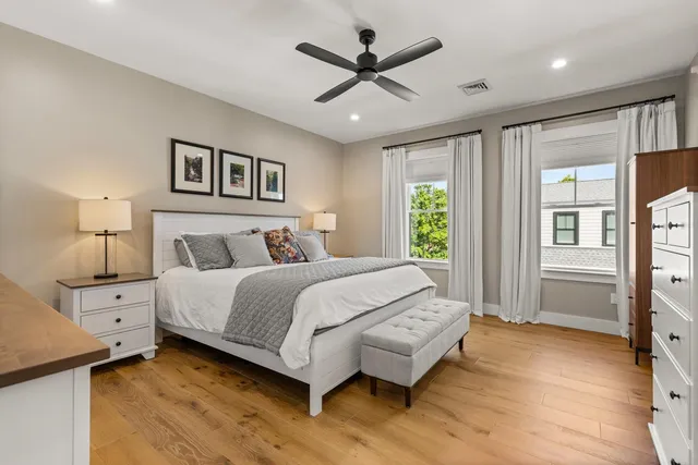 $1,435,000 | 4 Little Bay Drive, Dover, NH 03820