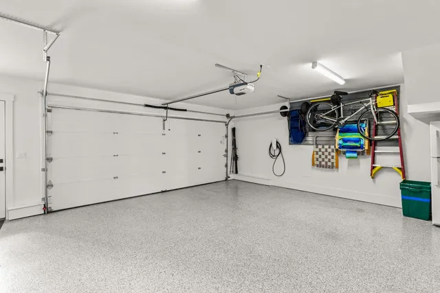 $1,435,000 | 4 Little Bay Drive, Dover, NH 03820