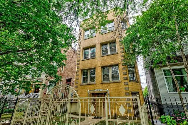 $1,295,000 | 2832 North Mozart Street, Chicago, IL 60618