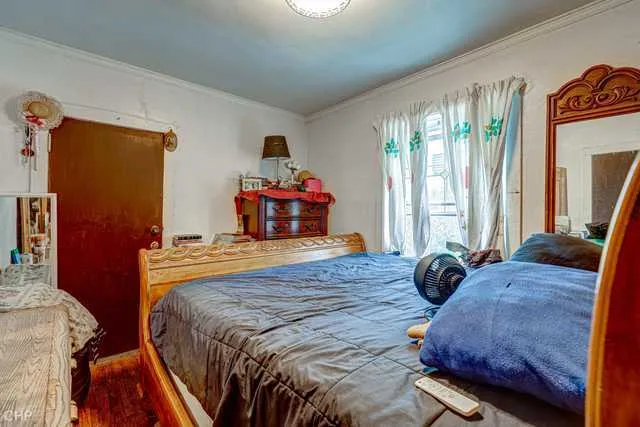 $1,295,000 | 2832 North Mozart Street, Chicago, IL 60618