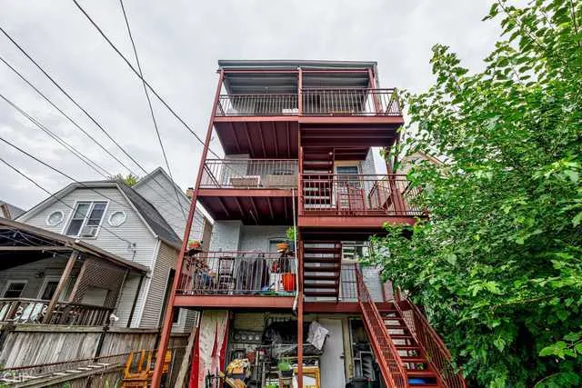 $1,295,000 | 2832 North Mozart Street, Chicago, IL 60618