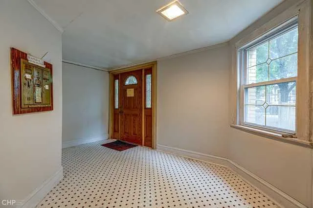 $1,295,000 | 2832 North Mozart Street, Chicago, IL 60618