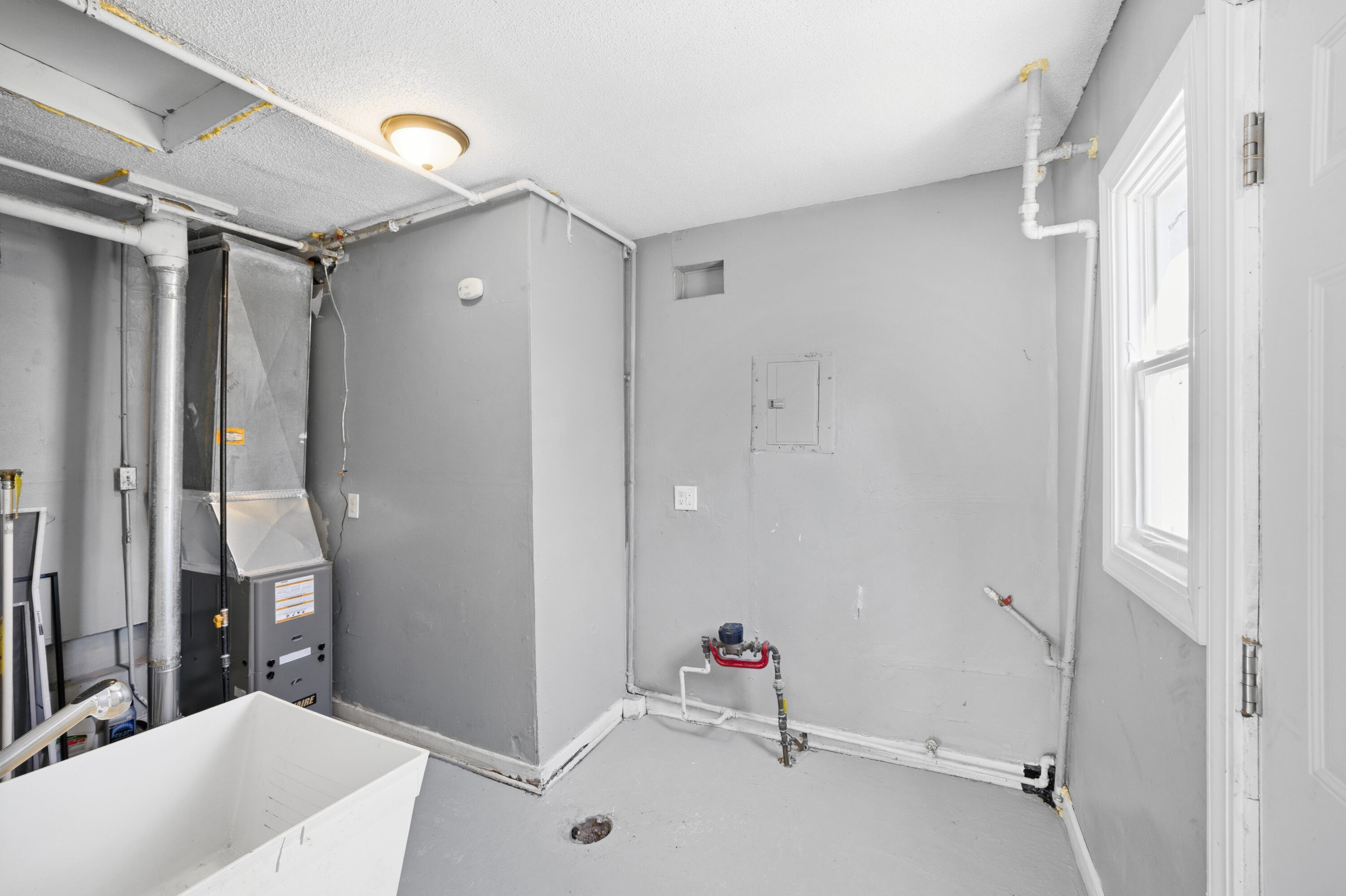 313 Dallas Street Gary, IN 46406 - Photo 15 of 15 3000x1999