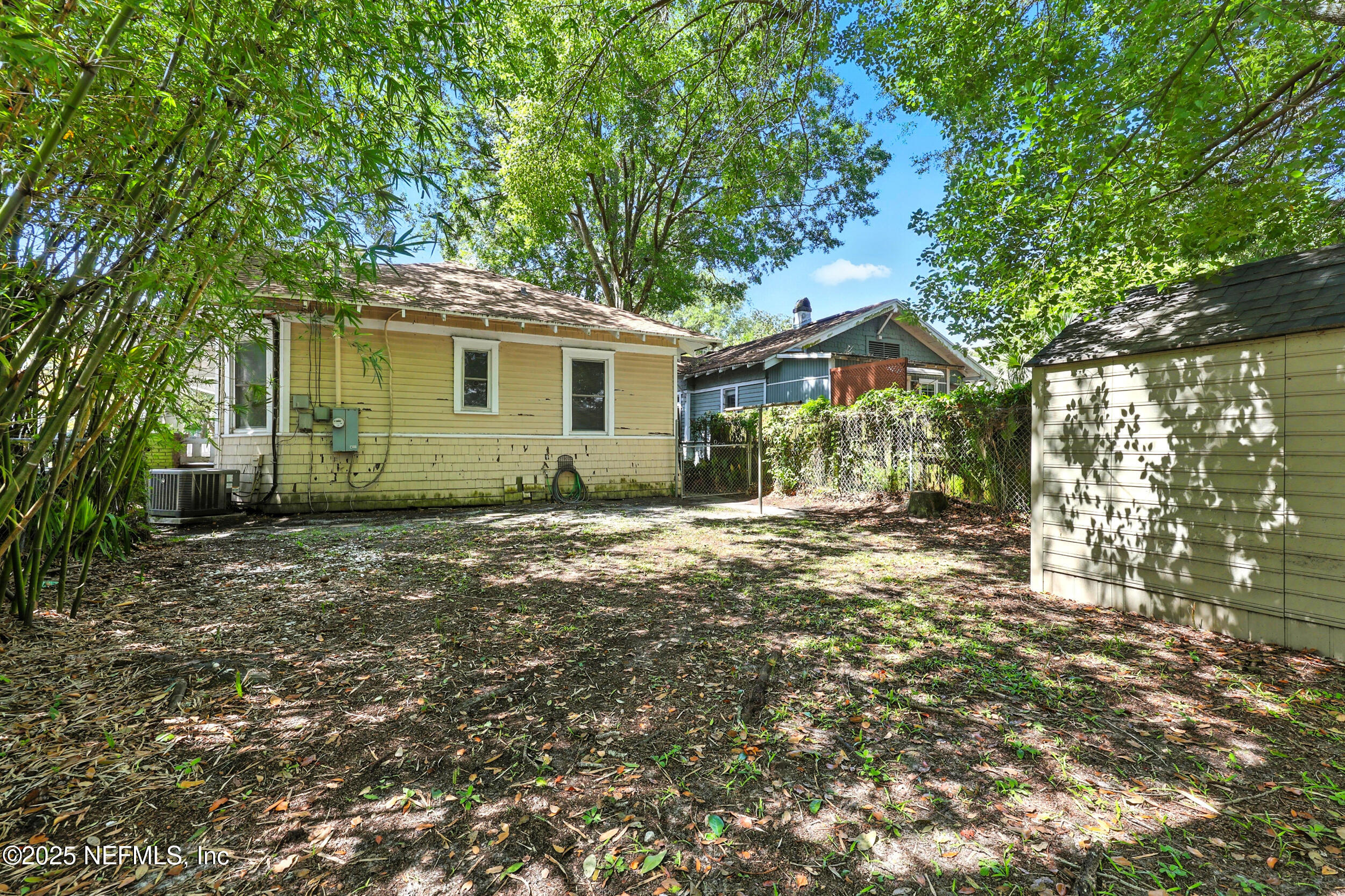 2805 Post Street Jacksonville, FL 32205 - Photo 21 of 23 a view of a house with a yard