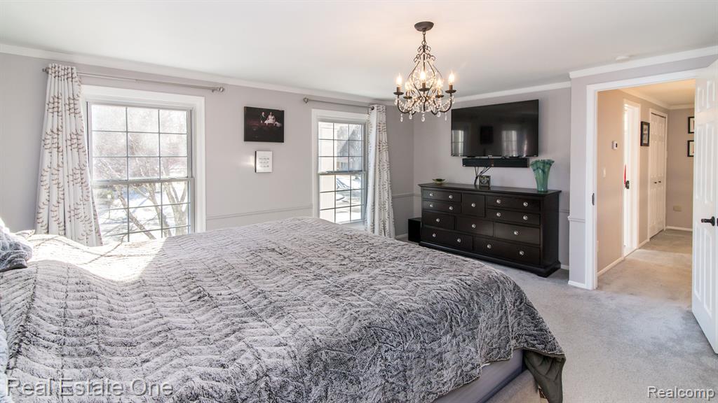 35280 Spring Hill Road Farmington Hills, MI 48331 - Photo 46 of 62