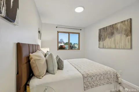 $885,000 | 1152 Admiralty Lane, Alameda, CA 94502