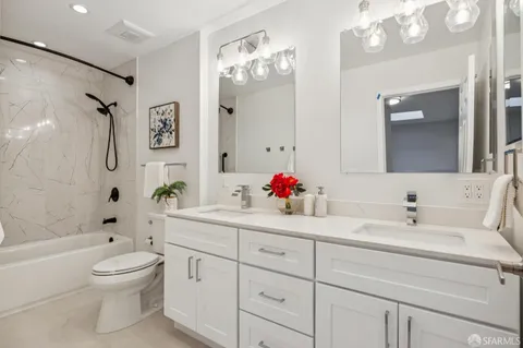 $885,000 | 1152 Admiralty Lane, Alameda, CA 94502