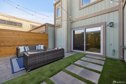 $885,000 | 1152 Admiralty Lane, Alameda, CA 94502