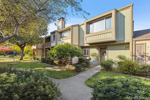 $885,000 | 1152 Admiralty Lane, Alameda, CA 94502