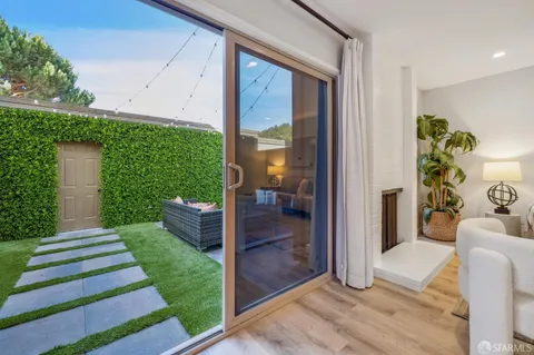 $885,000 | 1152 Admiralty Lane, Alameda, CA 94502