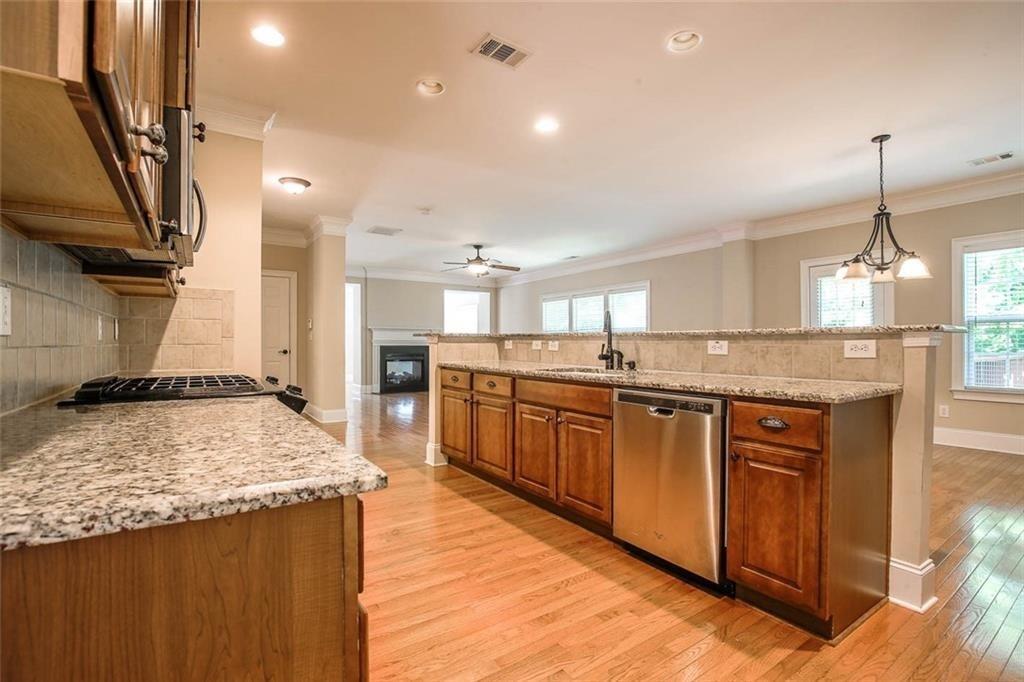 2572 Carnot Court Duluth, GA 30097 - Photo 10 of 36