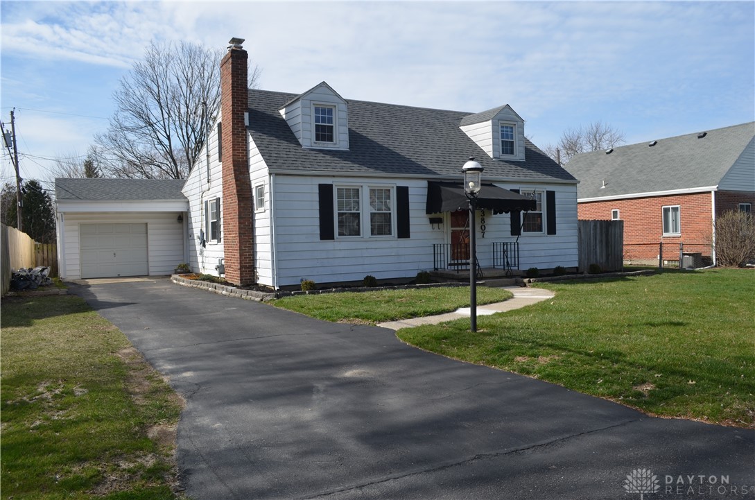 3807 Storms Road Dayton, OH 45429 - Photo 2 of 30 Gallery Image 2