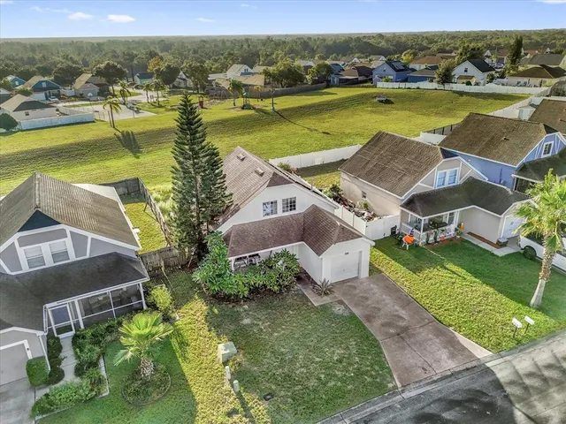 $240,000 | 728 Belvoir Drive, Davenport, FL 33837