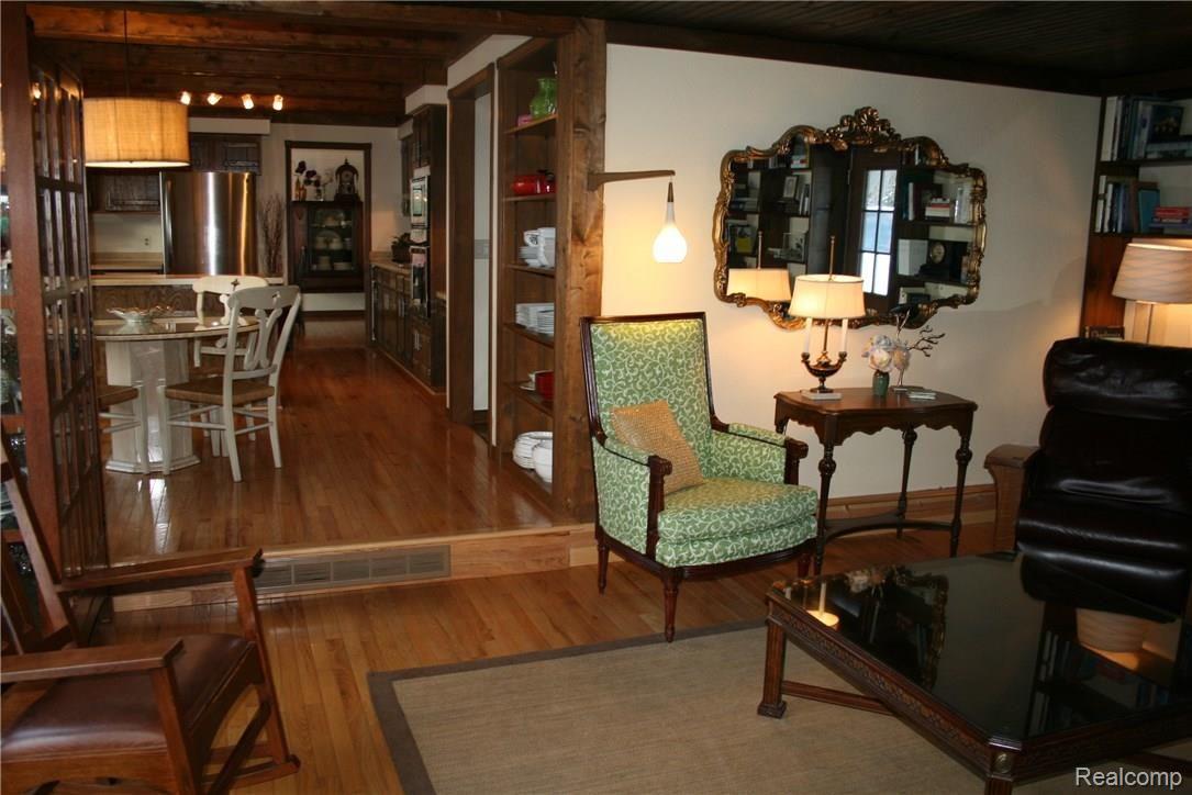 7755 Perry Lake Road Clarkston, MI 48348 - Photo 11 of 33 036.JPG