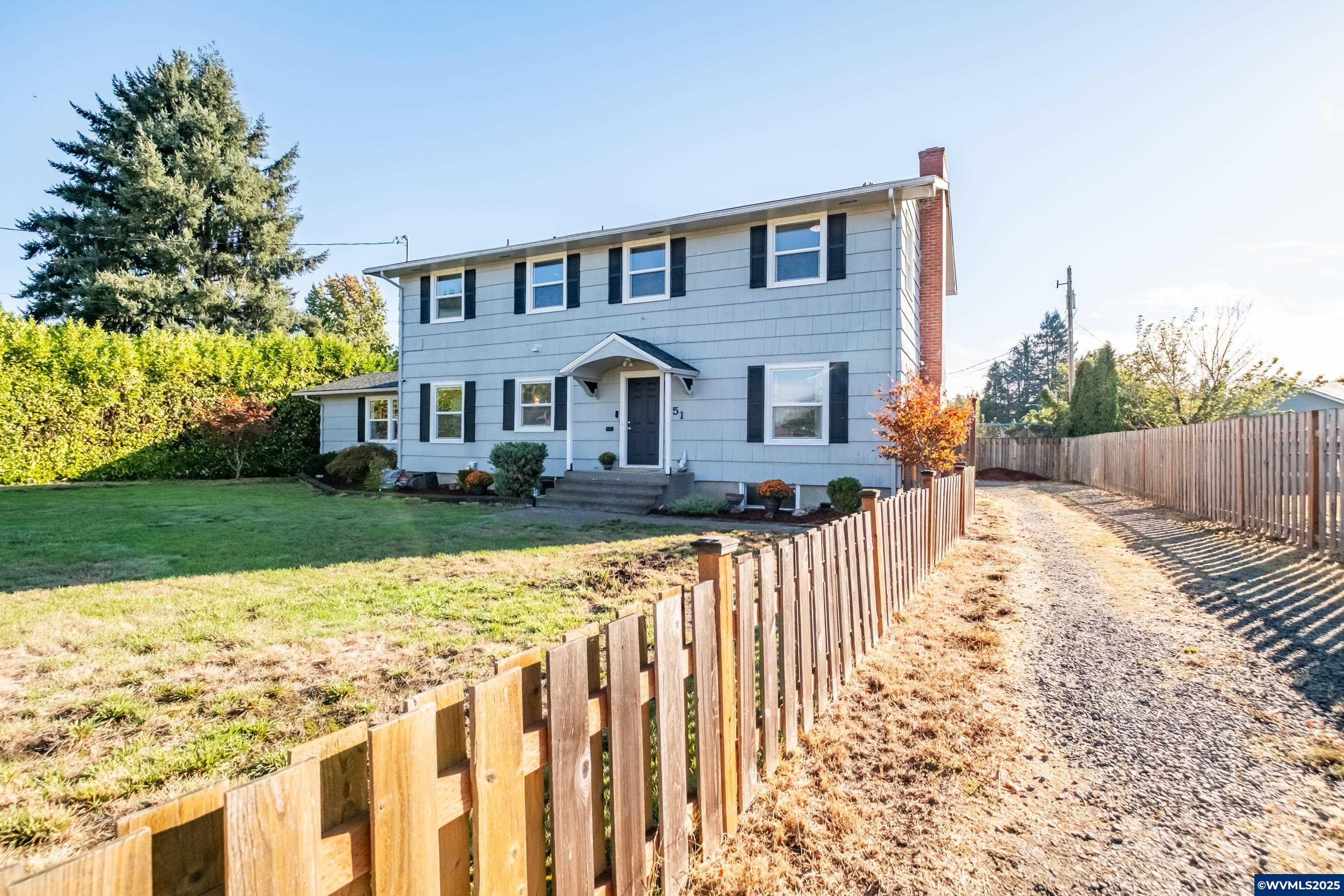 151 Cleveland Street Lebanon, OR 97355 - Photo 3 of 49 Gallery Image 3