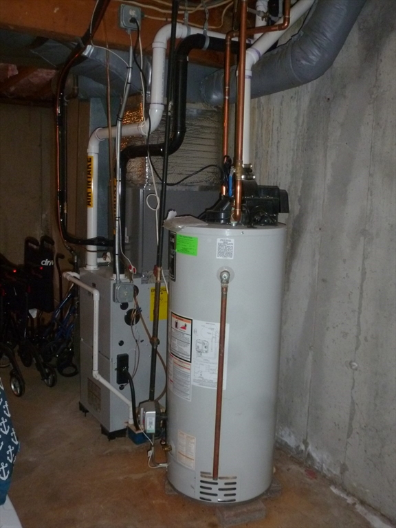 10-12 County Street Worcester, MA 01604 - Photo 21 of 41