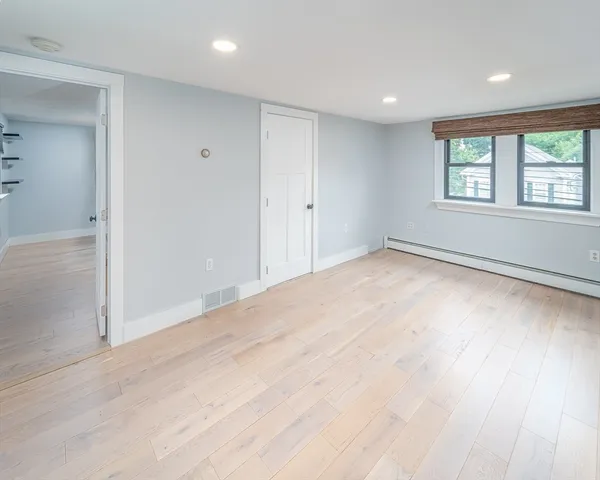 $989,000 | 19 Jefferson Street, Newburyport, MA 01950