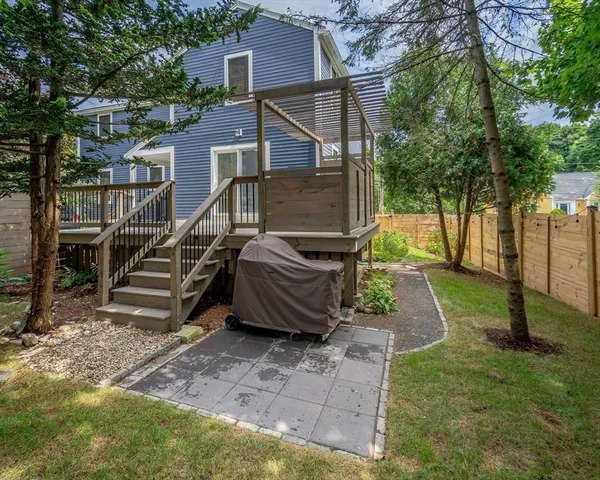 $989,000 | 19 Jefferson Street, Newburyport, MA 01950