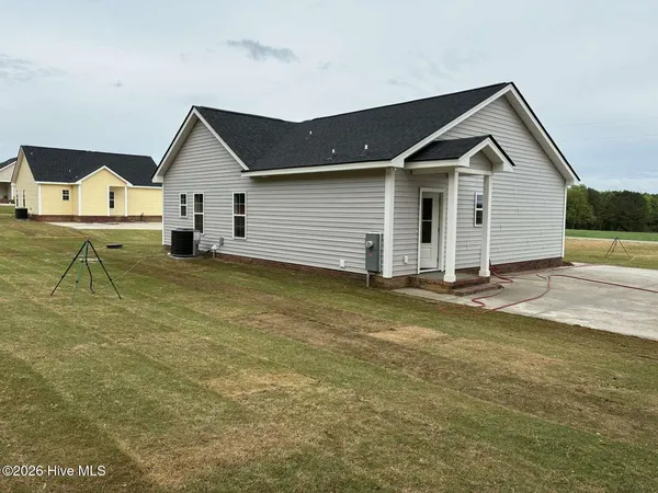 $258,900 | 574 Johnny Johnson Road, Enfield, NC 27823