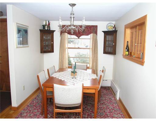 31 Beech Ridge Road York, ME 03909 - Photo 8 of 20 Dining Room.