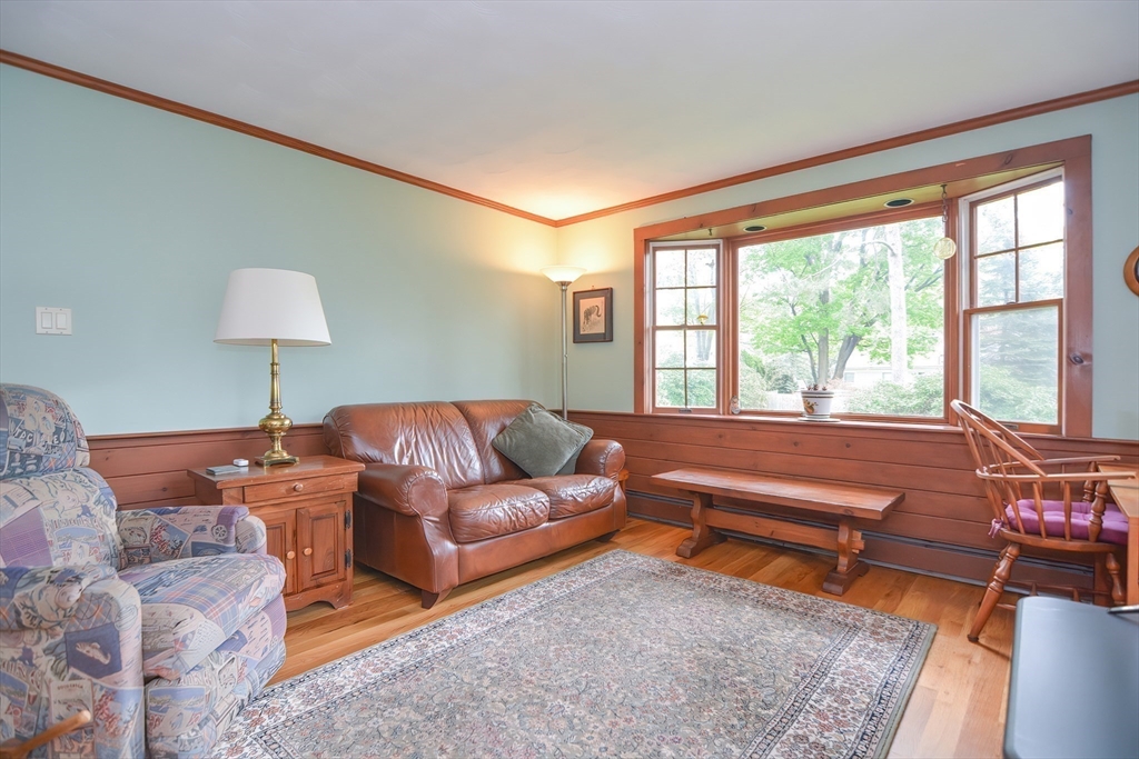 19 Intervale Road Needham, MA 02492 - Photo 8 of 29 Gallery Image 8