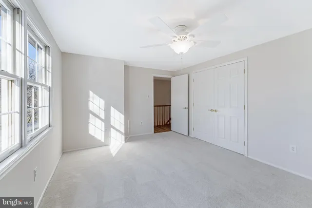 $900,000 | 13130 Pavilion Lane, Fairfax, VA 22033