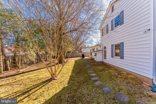 $900,000 | 13130 Pavilion Lane, Fairfax, VA 22033