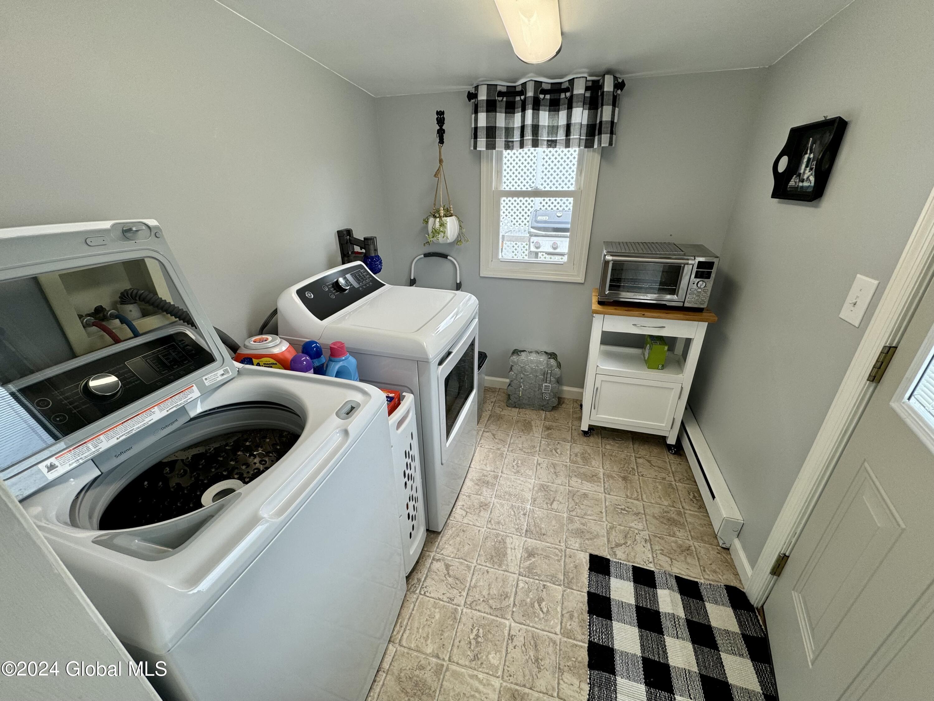 23 Woodrow Road Amsterdam, NY 12010 - Photo 29 of 32 IMG_4766